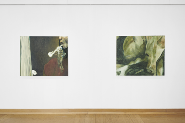 dwa obrazy B. Kowala utrzymane w kolorach zieleni, brązów żółci i szarości