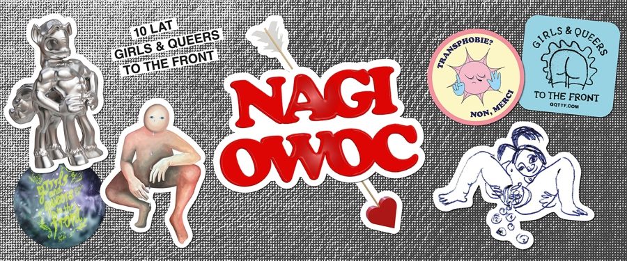 Na tle czarno-białej siatki znajdują się kolorowe naklejki z hasłami „Nagi Owoc”, ilustracją kobiety, błyszczącą figurką konia i logo kolektywu.